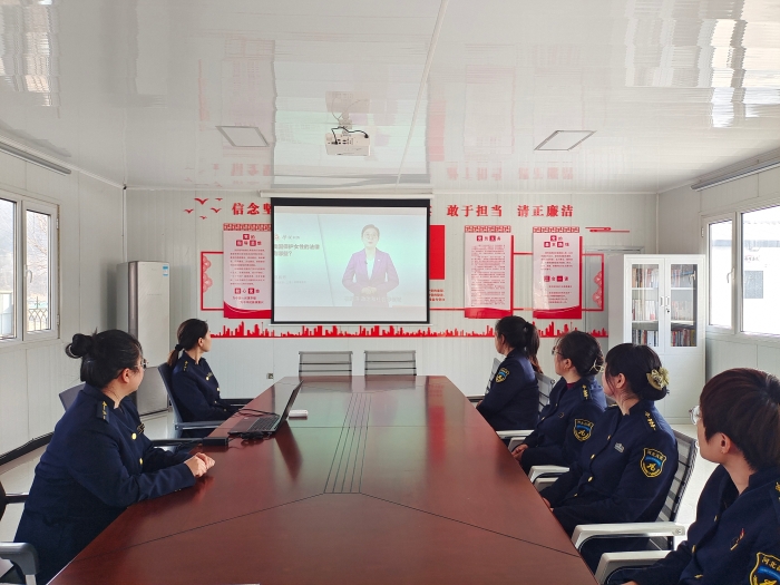 2023.3.7承德分公司白马川收费站：巾帼心向党，靓丽伊人节 (3)