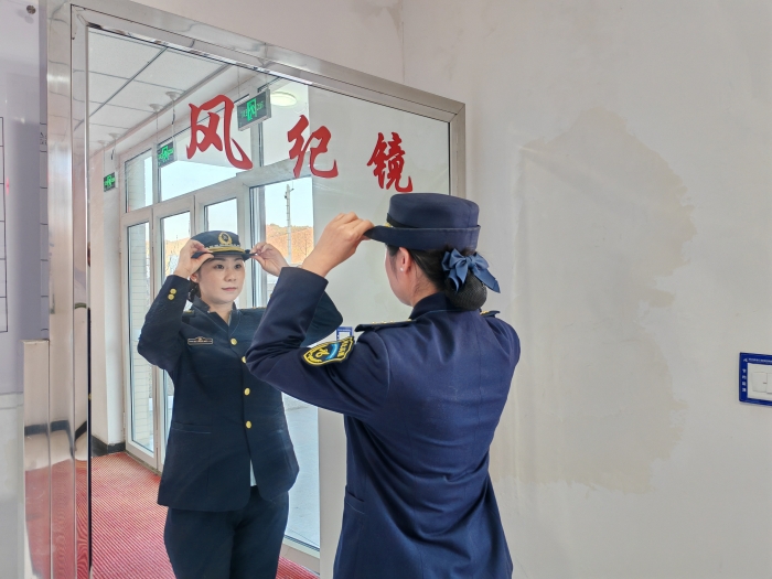 71e43c2ca7bfe490eb75680d9574bf0