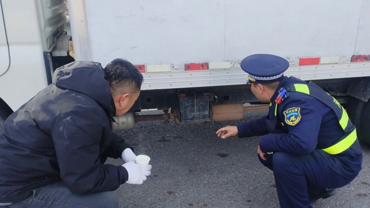 07e8c5898e97acea85d70cff354cfb7