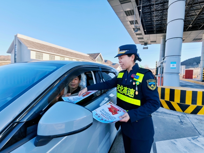 2a3b4ee359fdfa42b6f3d93196c28850