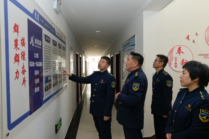 5d2fc8355bde38cd422c3d376d28288b