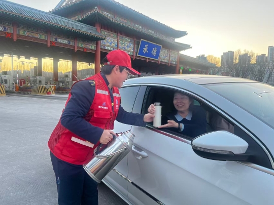 437aca6e48bf174f5de6d058aa94edf5